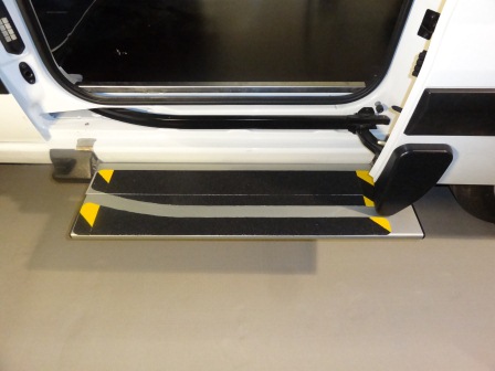 Marchepied aide au transfert pmr tpmr